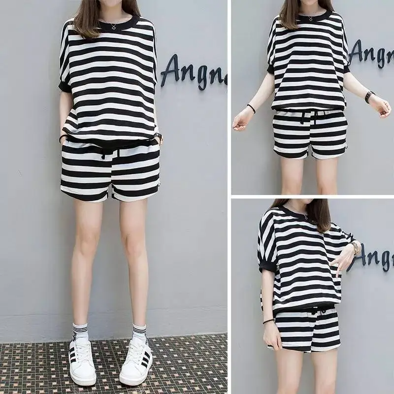 Wholesale Women’s Stripe T-Shirt & Shorts Summer Set